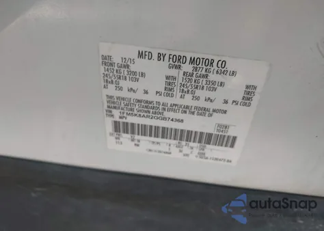 2016 Ford Police Interceptor z USA, uszkodzony, nr VIN 1FM5K8AR2GGB74368